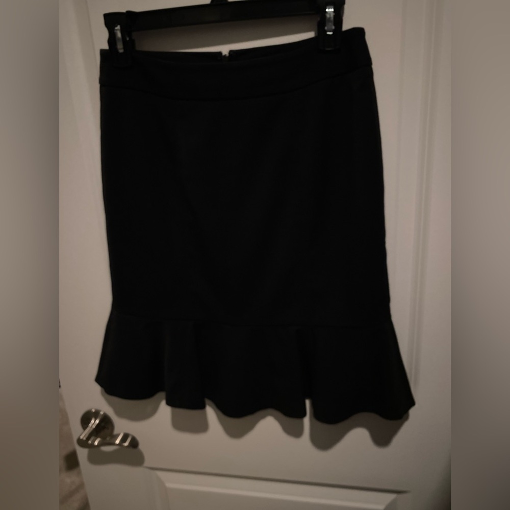 Black flounce skirt by WHBM.  Size 2.  EUC.